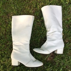 GoGo white dance boots